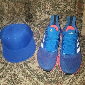 Adidas Ultraboost mens size 9 w/matching hat